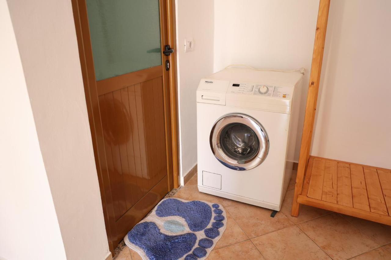 Apartments Villa Luti Stjar Kültér fotó